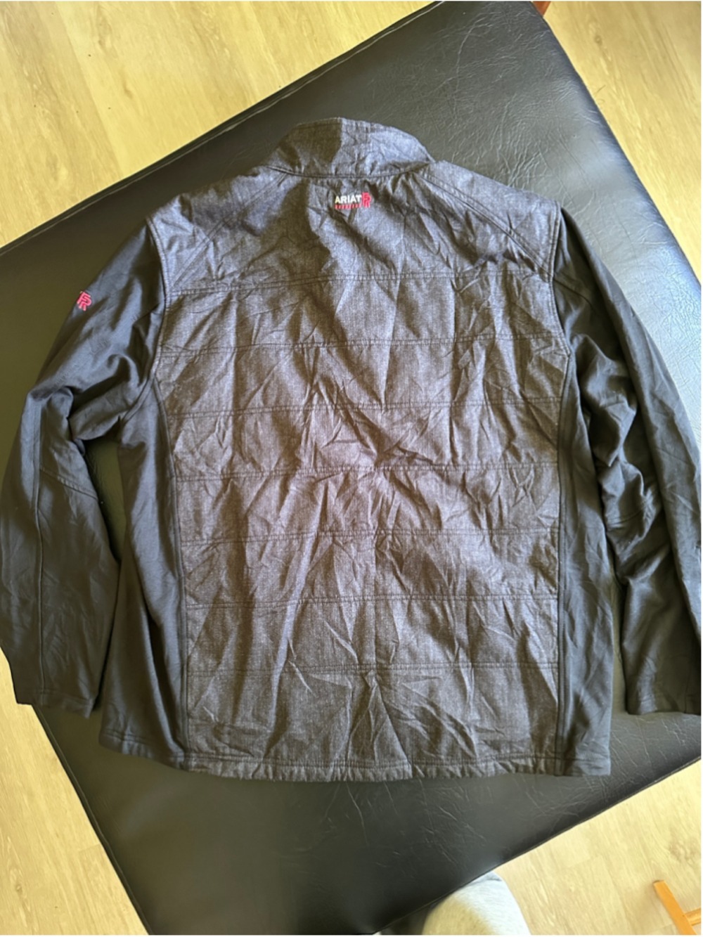 Ariat FR Quilted Work Jacket XL CAT 2 Flame Resistant Like New - Picture 3 of 8